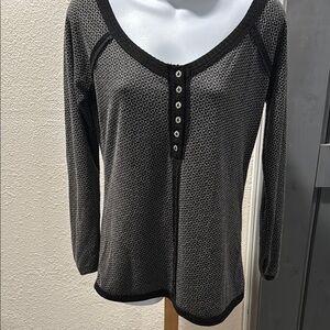 POL size small Black and Gray Women's Top PTP 19